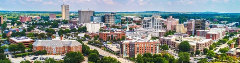 downtown-greenville-south-carolina-united-states-skyline-picture-id1027452608
